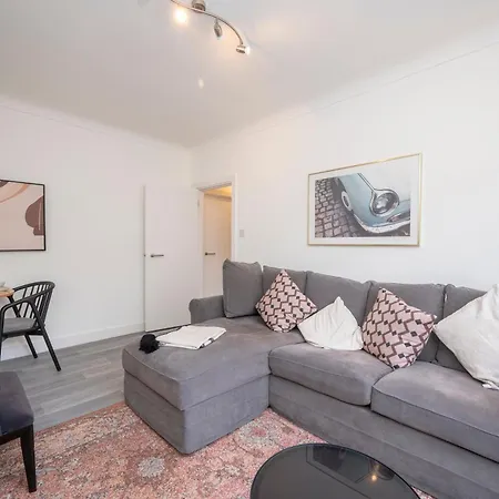 Cosy 1 Bed Gem Next Marble Arch Central London